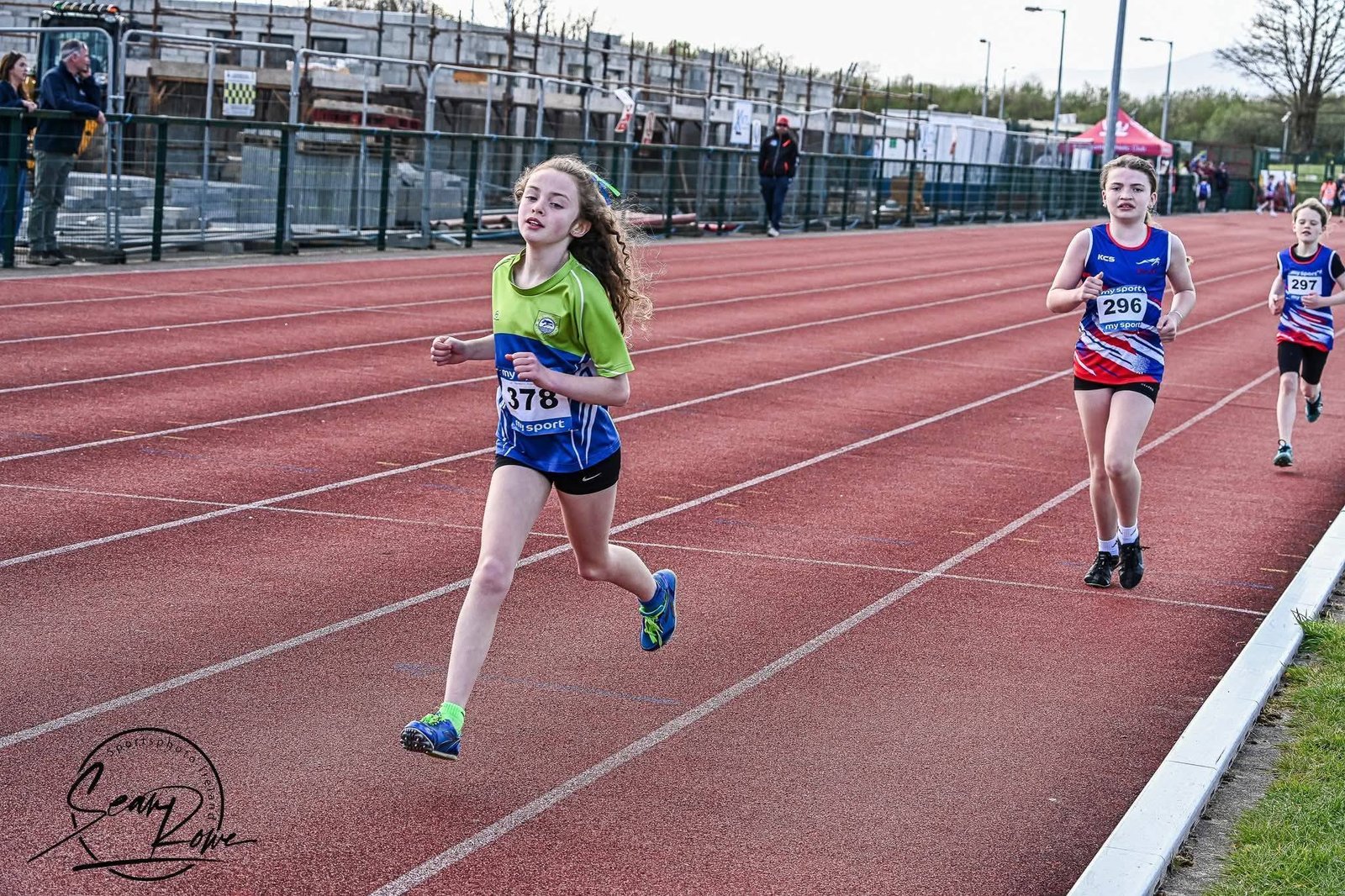 672688276 1474112417839405 2250796953589108187 N